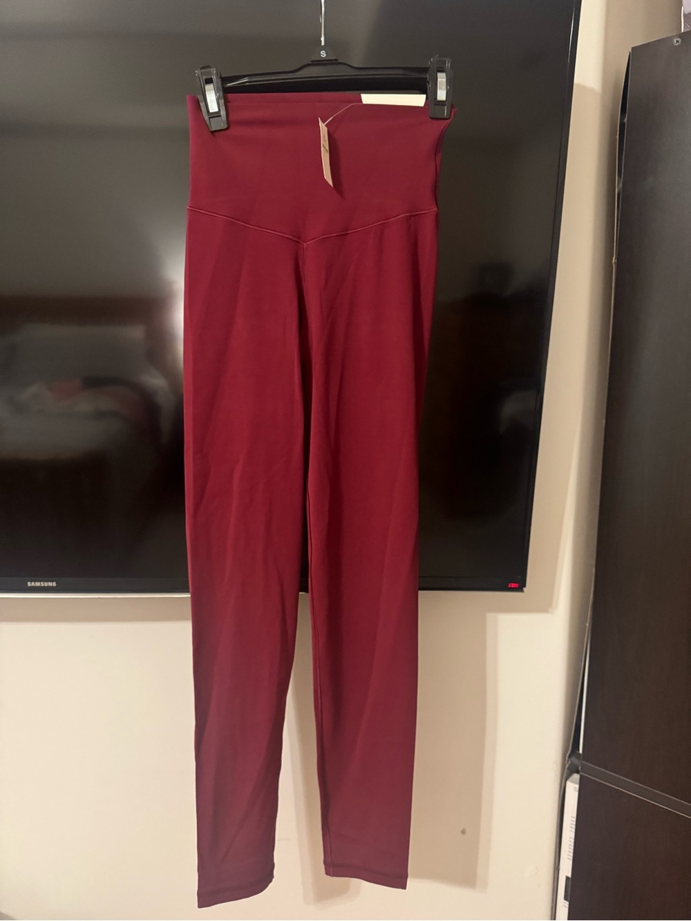 aerie High-Rise Wine Leggings